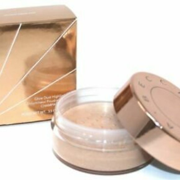 BECCA Other - 🌻 Becca Glow Dust Highlighter in Champagne P…